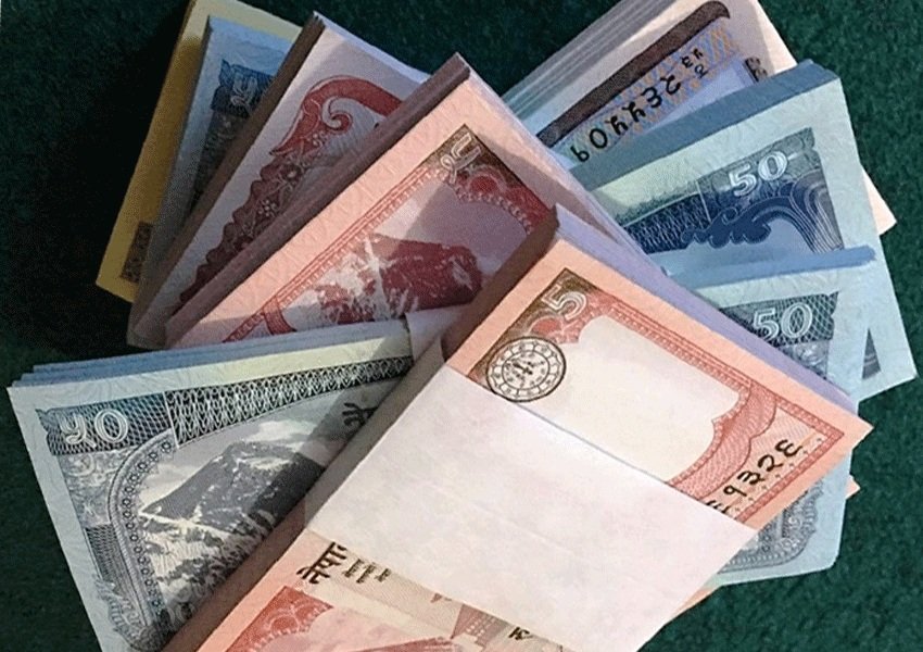 नेपाल राष्ट्र बैंकले दशैंका लागि असोज पहिलो हप्तादेखि नयाँ नोट वितरण गर्ने