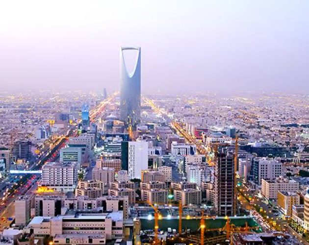 साउदी अरेबियाले १० हजारभन्दा बढी गैरकानुनी कामदारलाई गर्यो देश निकाला