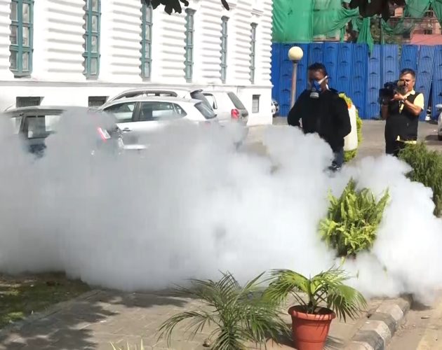 ७६ जिल्लामा डेंगु संक्रमण फैलिएपछि सरकारले थाल्यो देशभरका सरकारी कार्यालयमा सरसफाइ अभियान