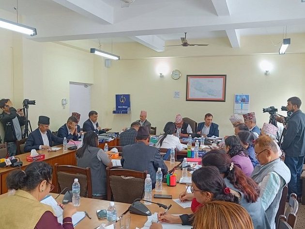 प्रत्येक ५ वर्षमा शिक्षकले पुनर्ताजगी तालिम लिनेगरी शिक्षा समितिमा सहमति