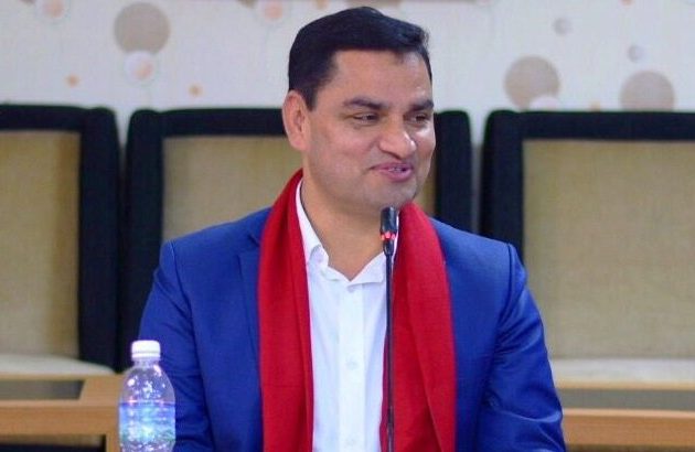 स्वास्थ्य बीमामार्फत बिरामीले २ लाख सुविधा पाउने स्वास्थ्य मन्त्री प्रदीप पौडेलको घोषणा