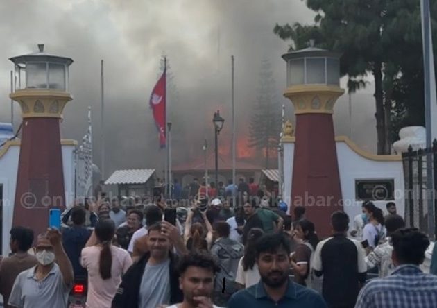 राष्ट्रपति कार्यालय शीतलनिवासमा पनि आगजनी