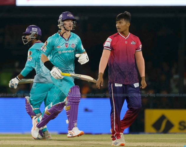 एनपीएलको दोस्रो संस्करणको पहिलो खेलमा काठमान्डु गोर्खाजले जनकपुर बोल्ट्सलाई ५ विकेटले हरायो