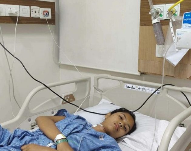 ब्लड क्यान्सरसँग लड्दै गौरादहकी दीपिका, आर्थिक सहयोगको अपिल