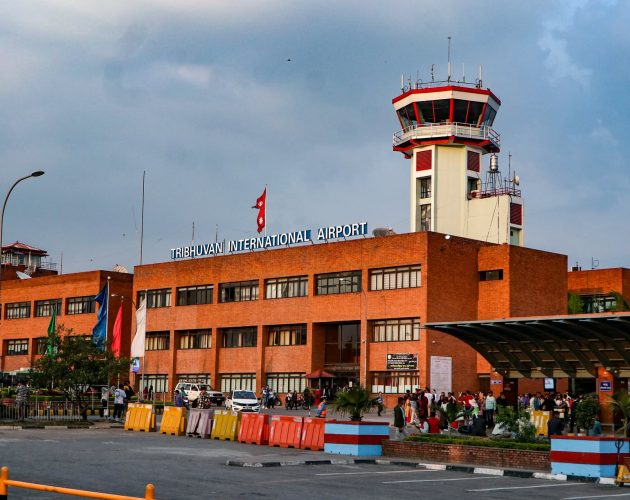 त्रिभुवन विमानस्थल राति थप १ घण्टा ४५ मिनेट बन्द हुने