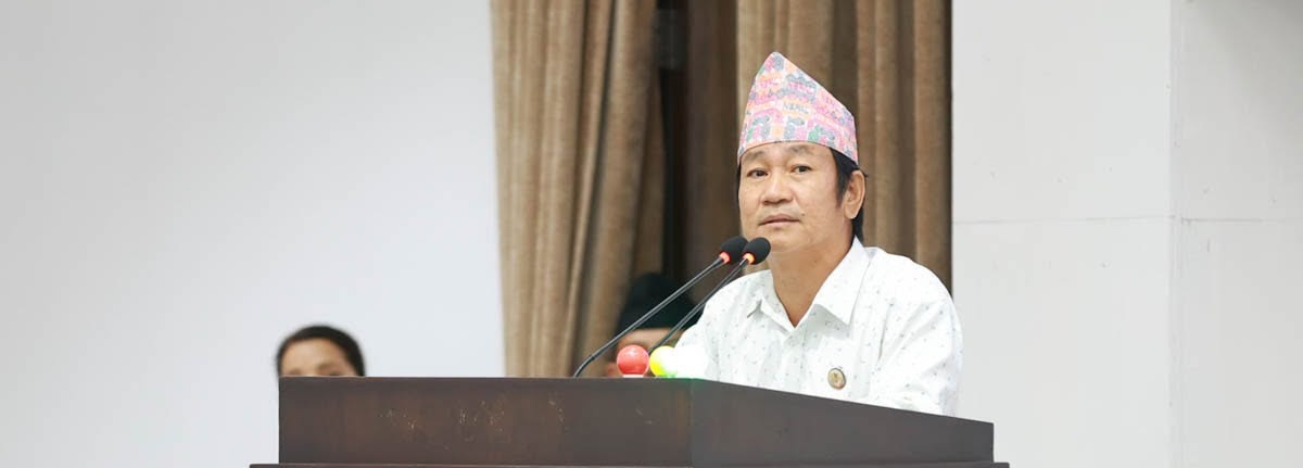 ‘खुट्टाको घाउ निको पार्नुपर्नेमा नयाँ जुत्ता किन्नेतिर बजेट केन्द्रित भयो’ : हर्क साम्पाङ 2 Online Bichar विकास, समृद्धी र सुशासनको पहरेदार