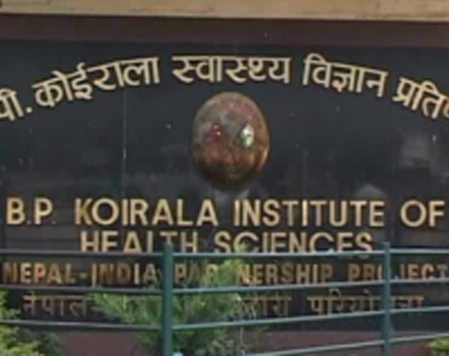 बीपी प्रतिष्ठानबाट १२ बिचौलिया पक्राउ, बिरामीलाई निजी अस्पताल पठाएर कमिसनको चलखेल
