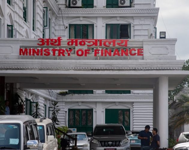 आर्थिक वर्षको अन्त्यमा सरकारको भुक्तानी तीव्र, एकै दिन १७ अर्ब रुपैयाँ निकासा