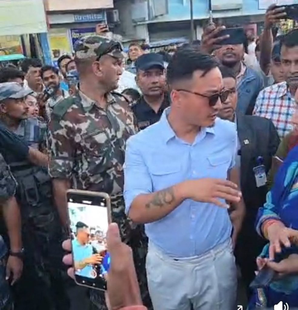 कोशी प्रदेश अनुगमनका क्रममा गृहमन्त्री सुधन गुरुङ झापा आइपुगे 1 Online Bichar विकास, समृद्धी र सुशासनको पहरेदार