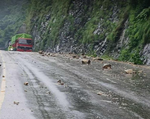 नारायणगढ–मुग्लिन सडक आज राति १० बजेदेखि अर्को सूचना जारी नहुन्जेलसम्मलाई बन्द