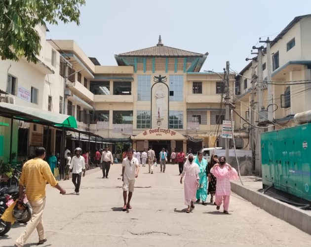नारायणी अस्पताल प्रकरण: बिरामीको मृत्युपछि पाँच स्वास्थ्यकर्मी निलम्बित