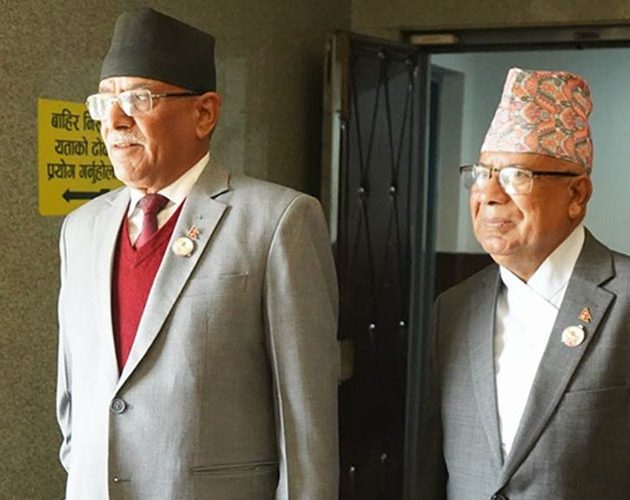 एमालेसँगको तीनबुँदे सहमतिप्रति माधव नेपालको असन्तुष्टि, प्रचण्डले गरे भेटवार्ता