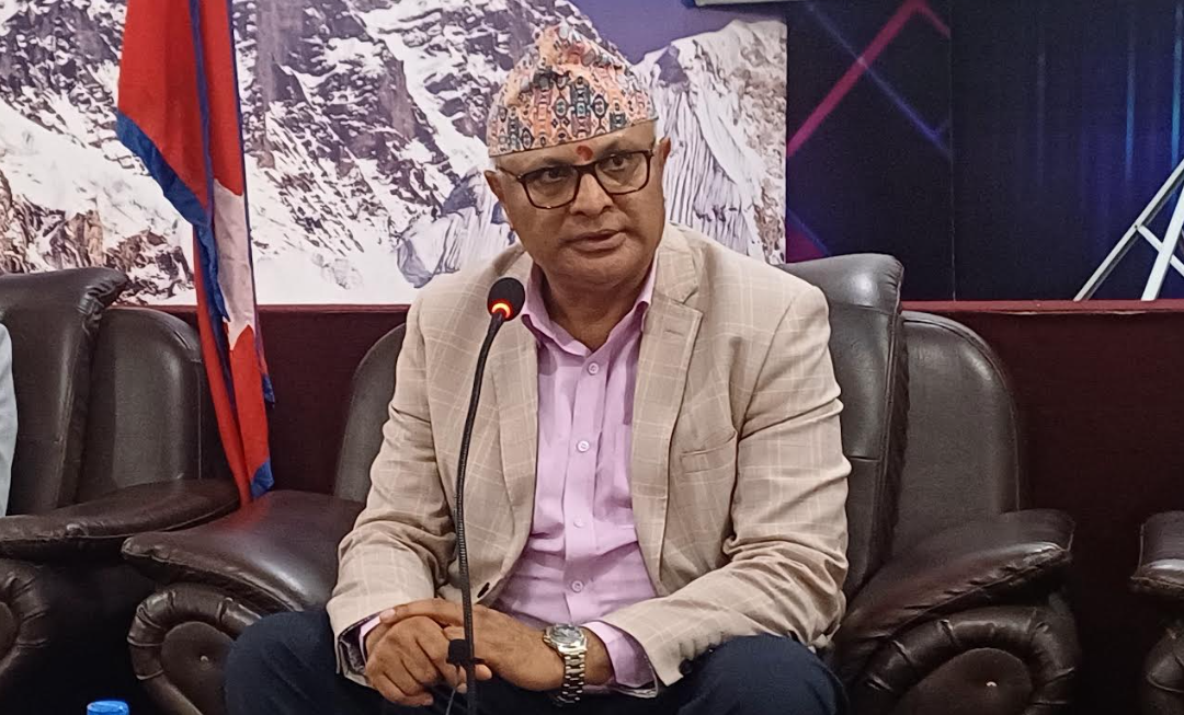 ओलीसँग सम्बन्ध चिसिँदा कोशीका मुख्यमन्त्री कार्कीको पद संकटमा 2 Online Bichar विकास, समृद्धी र सुशासनको पहरेदार