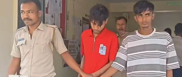 अवैध रुपमा नेपाल प्रवेश गर्न खोज्ने दुईजना बंगलादेशी युवक पूर्वी नाकामा पक्राउ