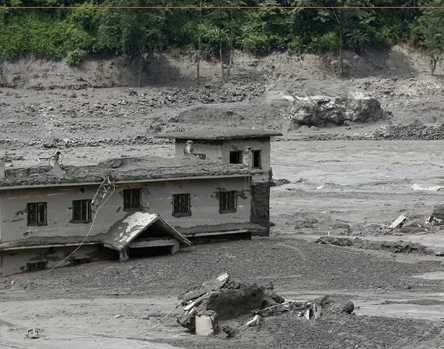 भोटेकोशी बाढीपछि नुवाकोटमा प्रहरीको पाँच शय्याको अस्थायी फिल्ड अस्पताल सञ्चालन