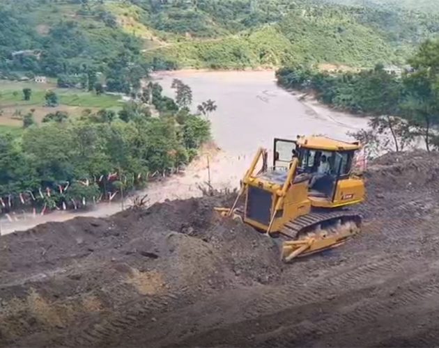 बाढीका कारण सडक भासिएपछि अवरुद्ध भएको कृष्णभीर सडक तीन दिनभित्र सञ्चालनमा ल्याइने