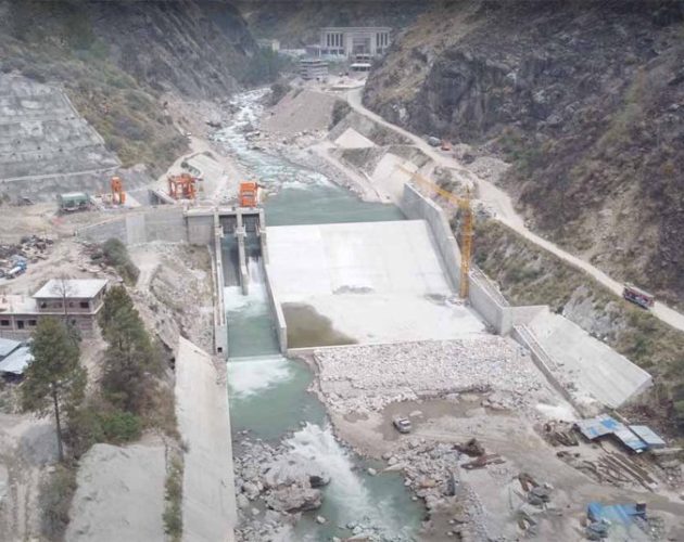 जंगल र पहाडी क्षेत्रमा रसुवागढीका बेपत्ताको खोजी तीव्र