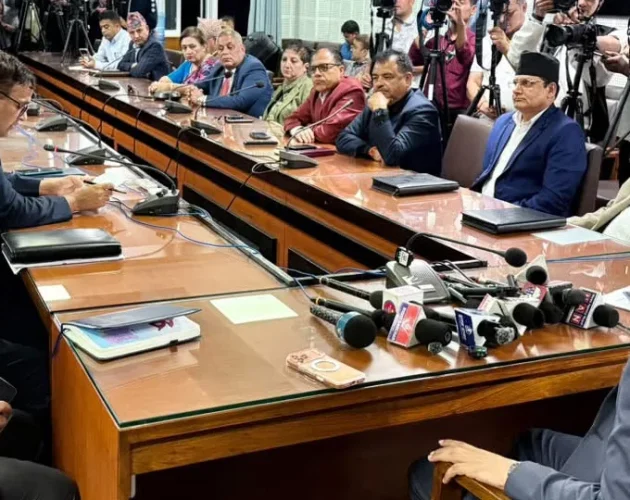 भोटेकोशी बाढी प्रभावित विद्यार्थीका लागि करिब एक अर्बको छात्रवृत्ति योजना घोषणा