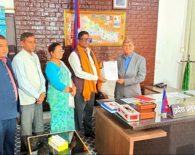 मधेस सरकारबाट एमालेले समर्थन फिर्ता लियो, चार मन्त्रीले दिए सामूहिक राजीनामा