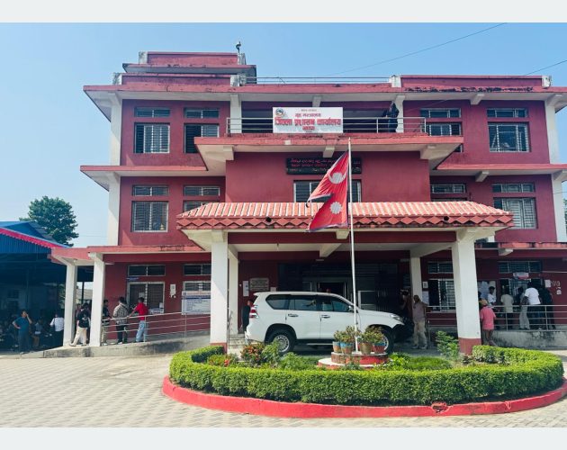झापा प्रशासनबाट ७ सेवा ‘फेसलेस’, कार्यालय नधाई अनलाइनबाटै सेवा लिन सकिने