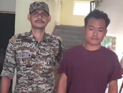 झापामा आँखा उपचार गराउन आउन लागेका एक भारतीय गोलीसहित काँकडभिट्टा नाकामा पक्राउ