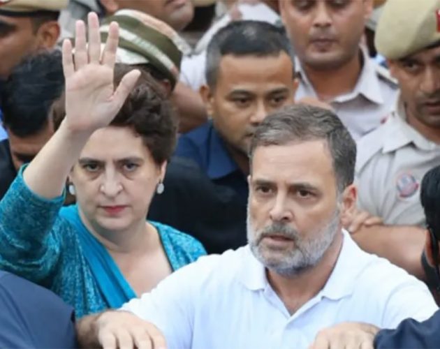 प्रदर्शनका क्रममा प्रहरीमाथि आक्रमणको आरोप, राहुल–प्रियंकाविरुद्ध जाहेरी